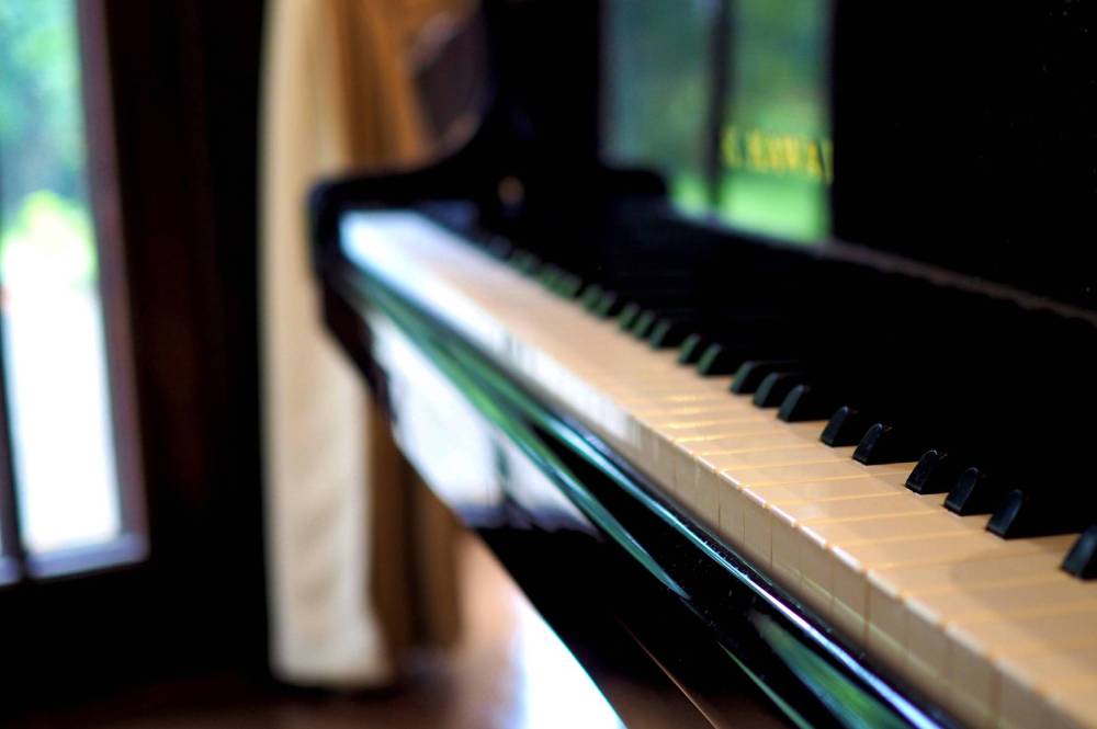 Beautiful grand piano at the Hermitage Estate