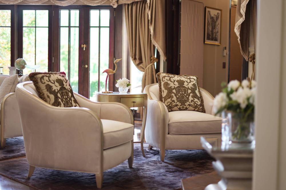 Gorgeous, elegant Hermitage Estate, your private escape
